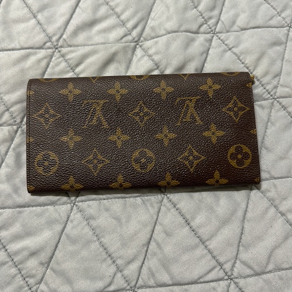 Louis Vuitton Monogram Sarah wallet - Picture 6 of 14